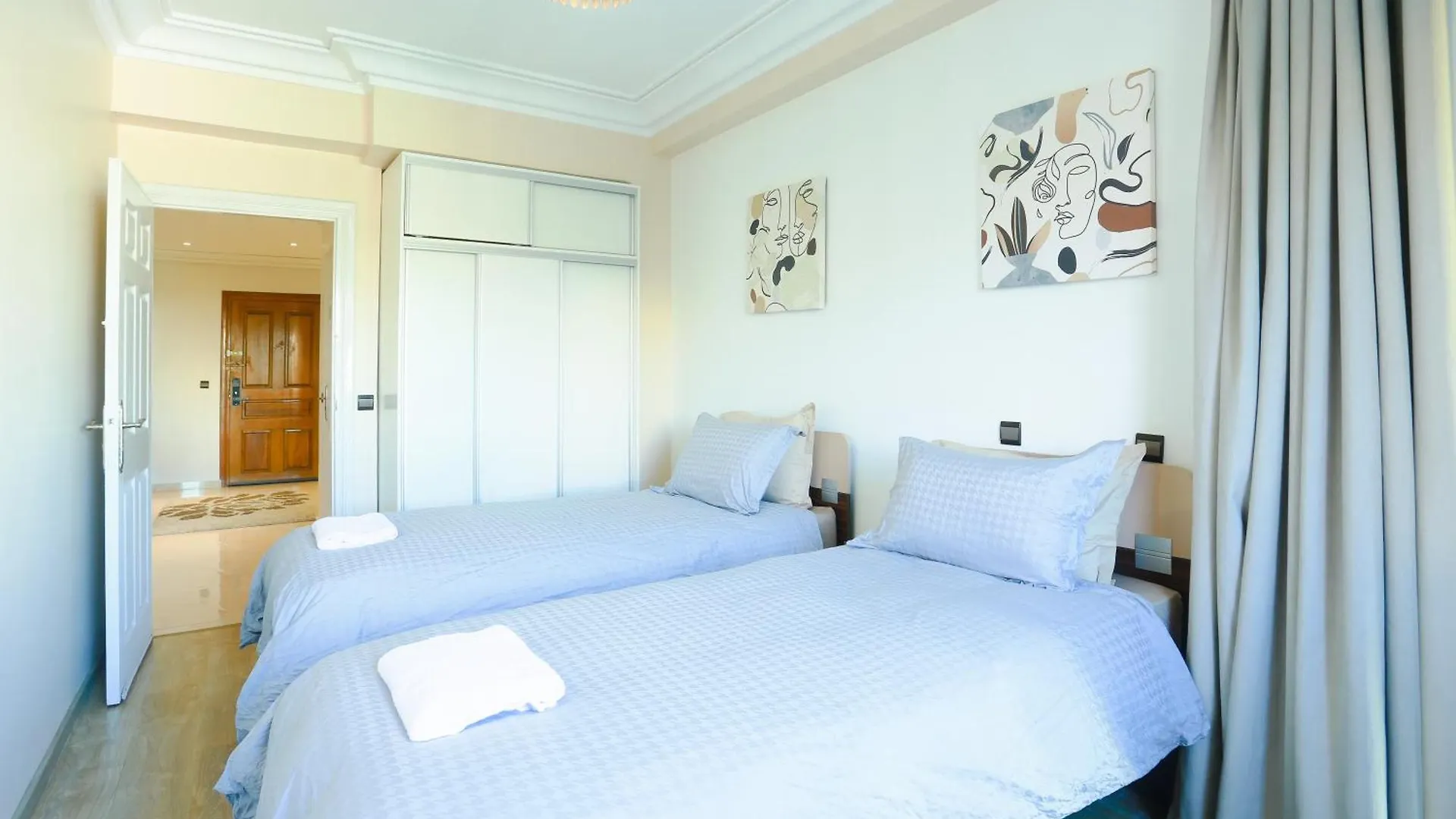 Beautiful Moroccan Apartment Casablanca Center